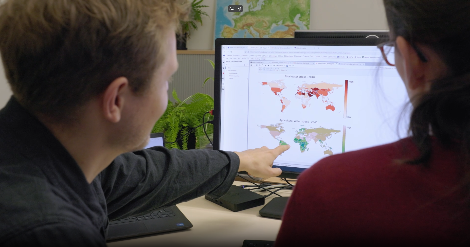 GERICS Expert:innen am Bildschirm