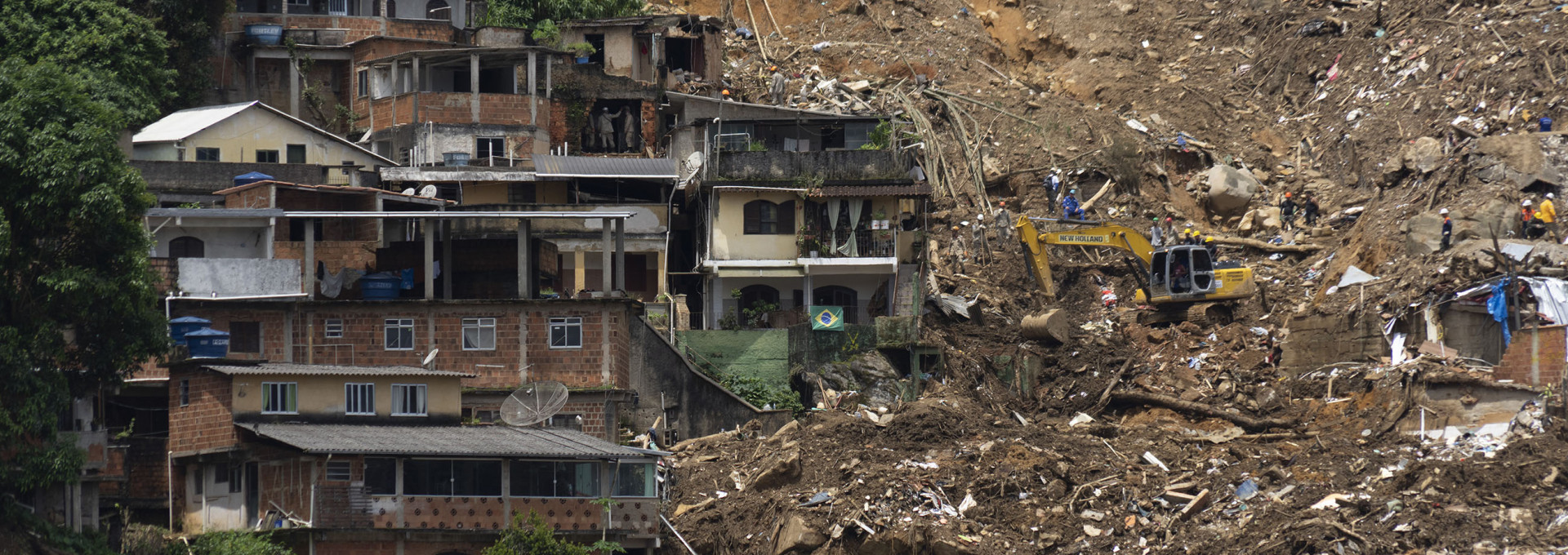Nach einem Erdrutsch im Petropolis im Staat Rio de Janeiro, Brasilien (Februar 2022).