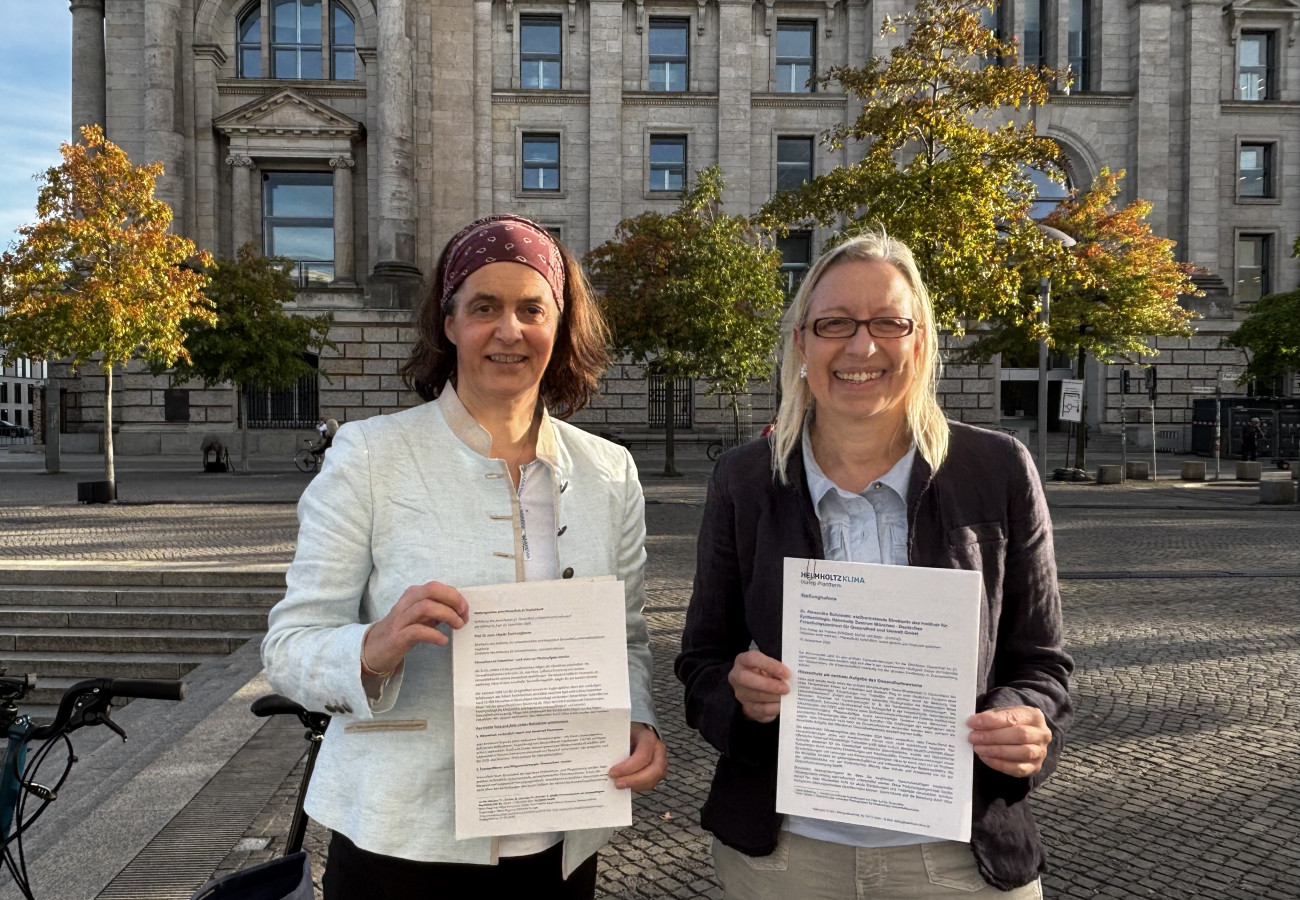 Claudia Traidl-Hoffmann und Alexandra Schneider