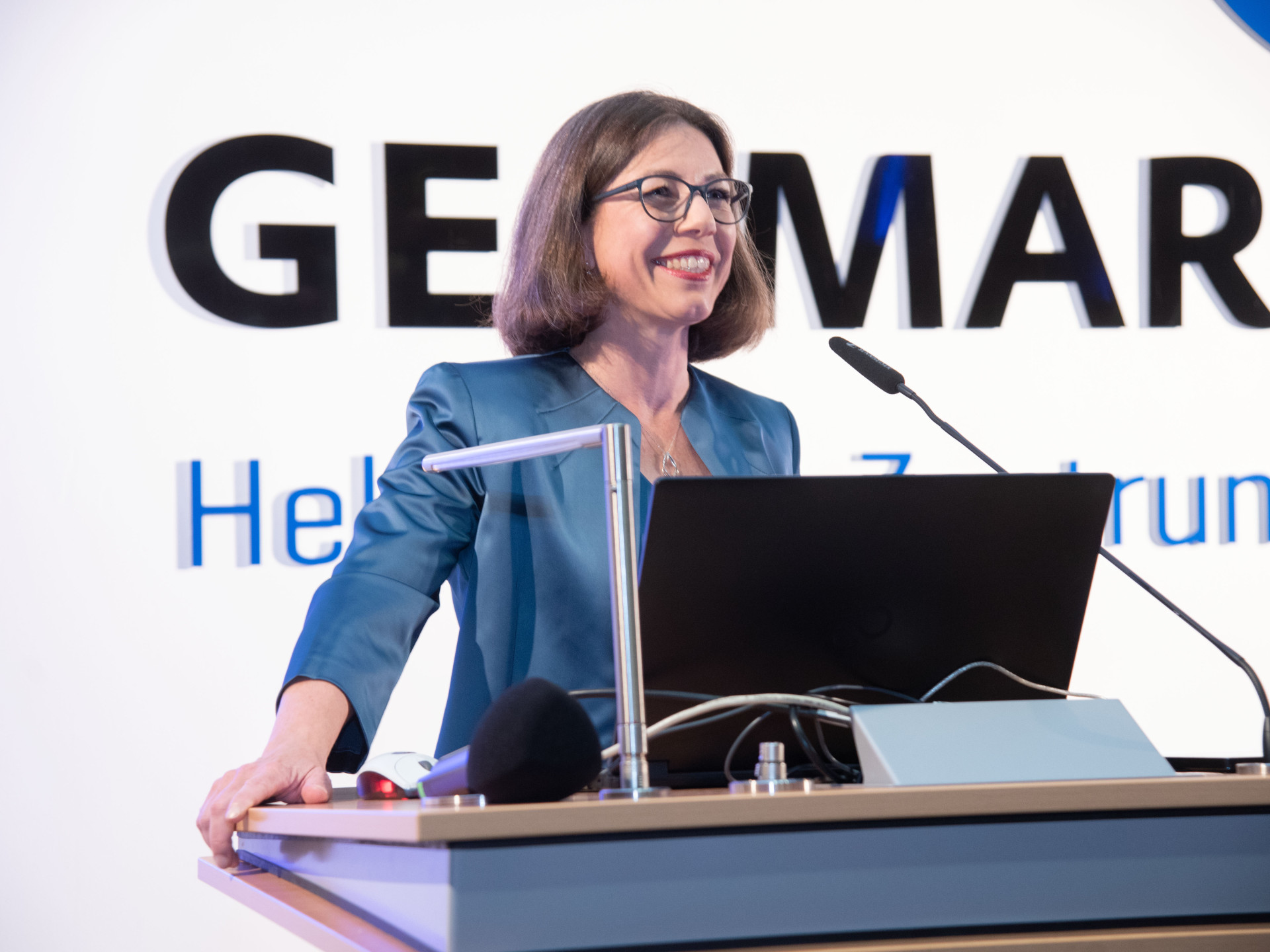 Portrait photo of Prof. Dr. Katja Matthes