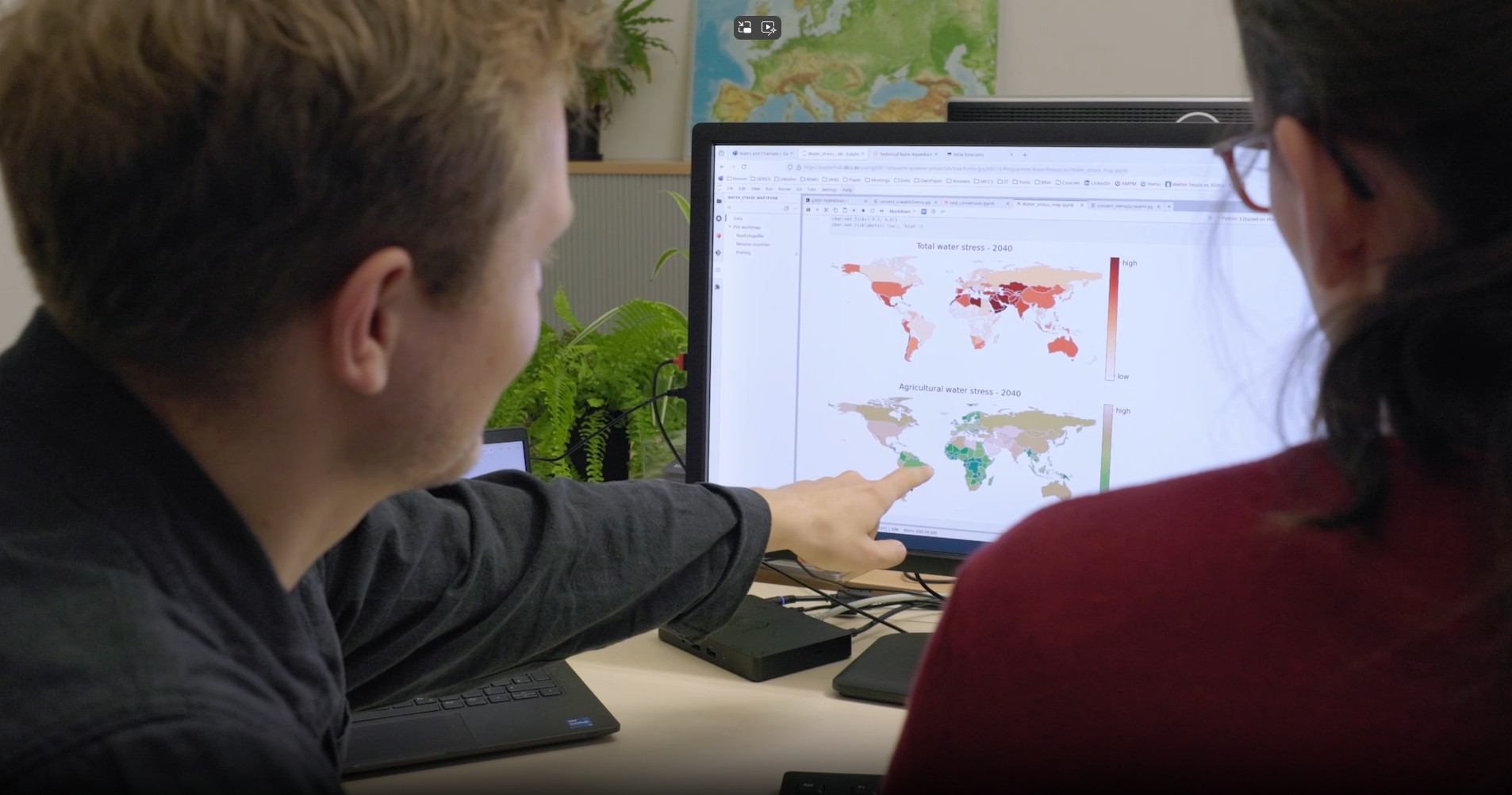 GERICS Expert:innen am Bildschirm