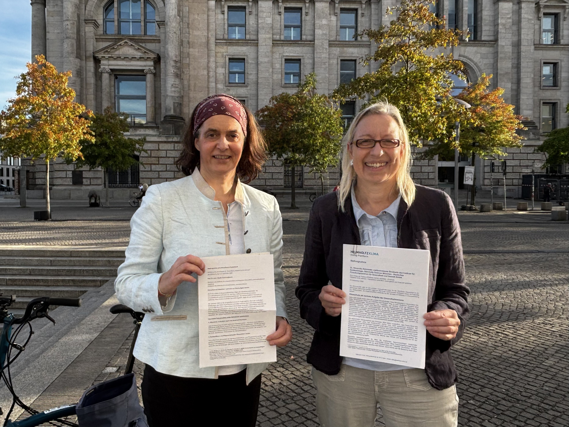 Claudia Traidl-Hoffmann und Alexandra Schneider