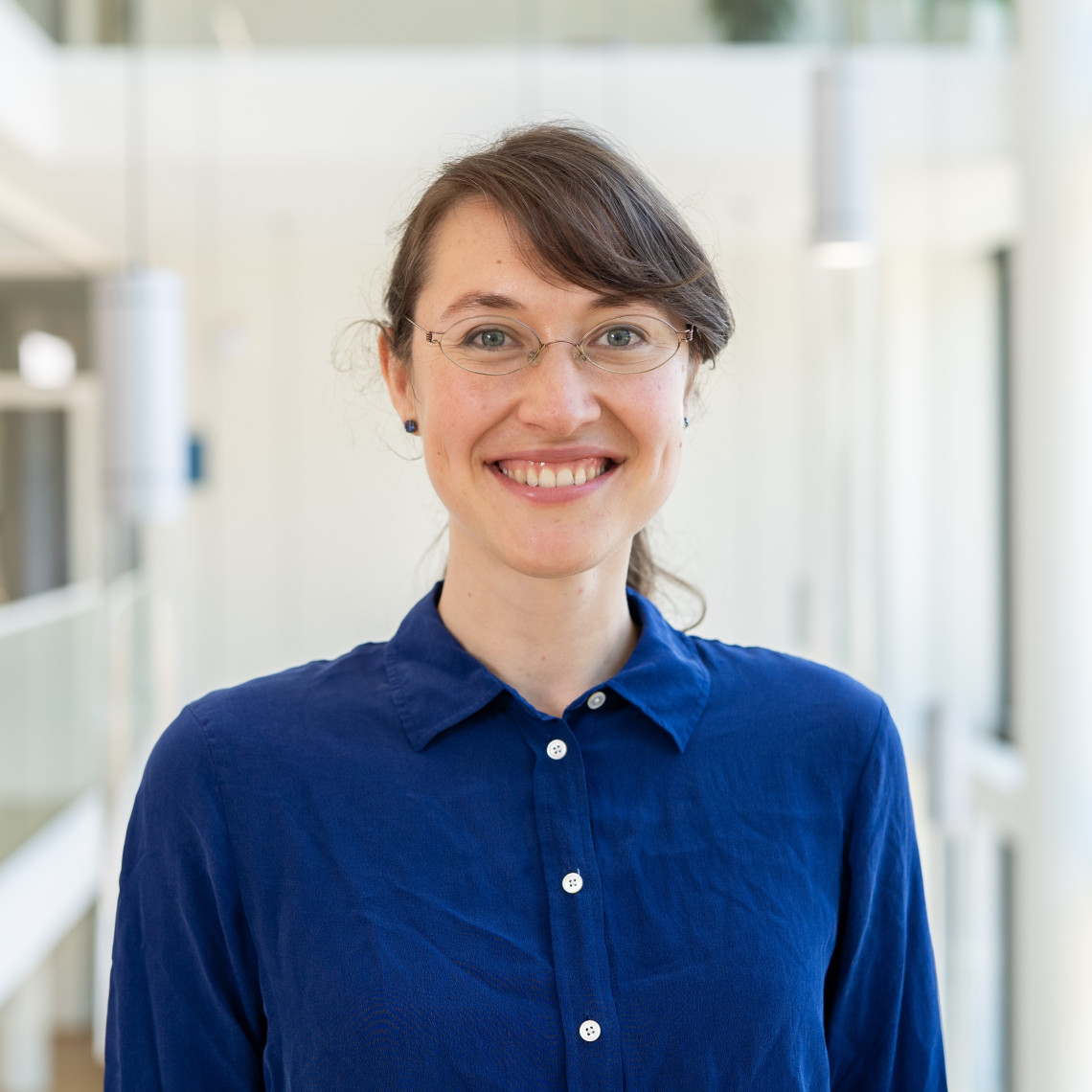 Portrait Dr. Rebekka Burkholz