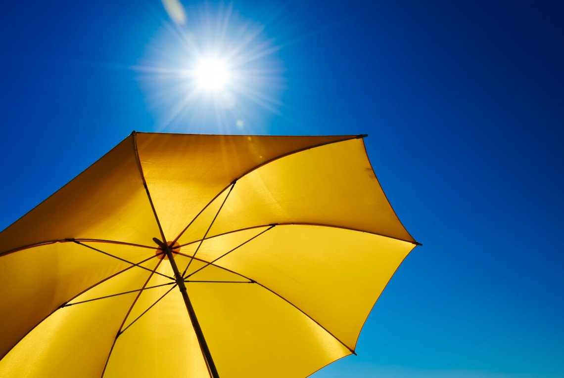  Yellow parasol with sunshine